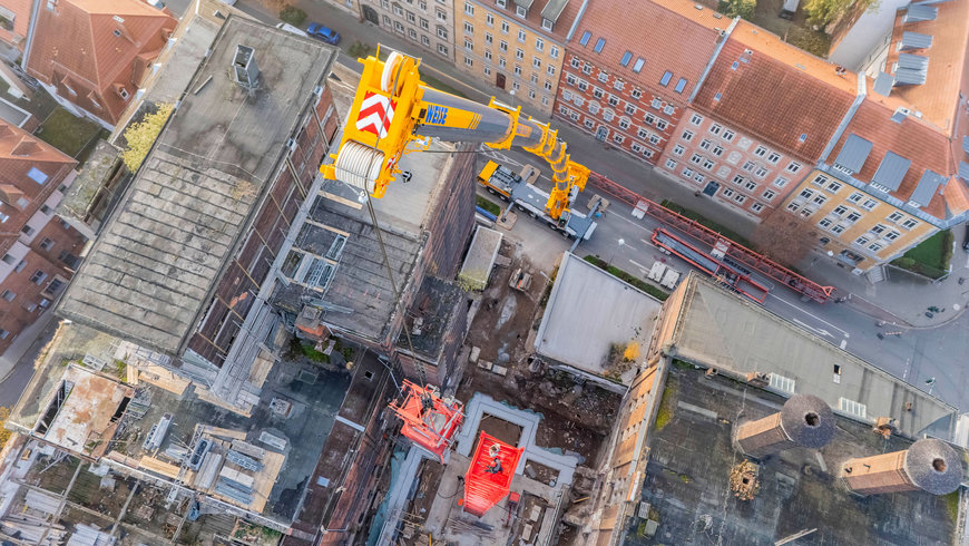 90 Meter Teleskopausleger: Weise verstärkt Kranflotte mit LTM 1300-6.3